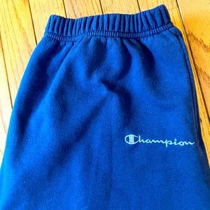 COPY - Blue vintage champion sweatpants